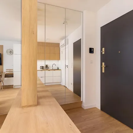 Studio With Ac Czarnowiejska By Renters Krakow