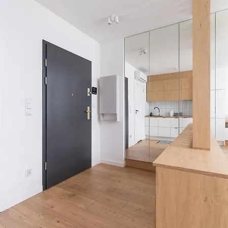 Studio With Ac Czarnowiejska By Renters