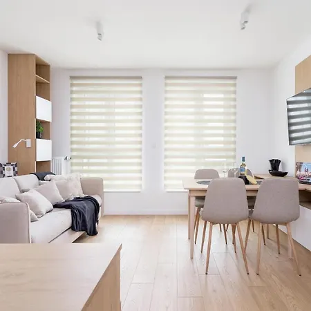 Studio With Ac Czarnowiejska By Renters Apartment *